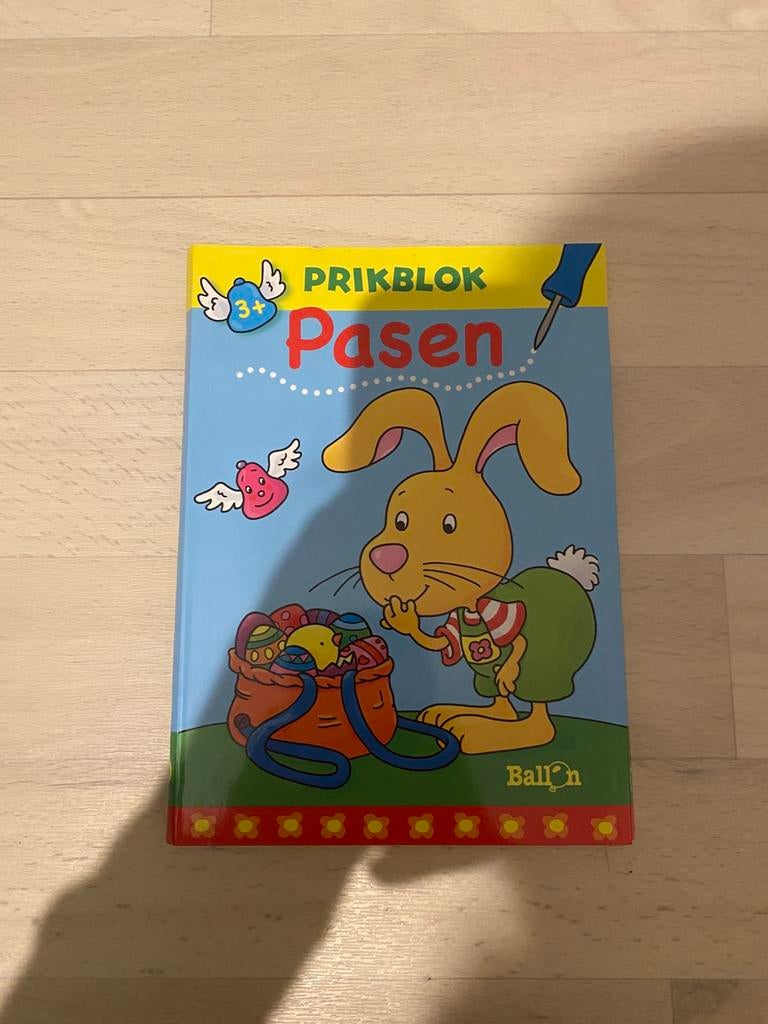 Carnet de messages de Pâques, Enlèvement, Neuf