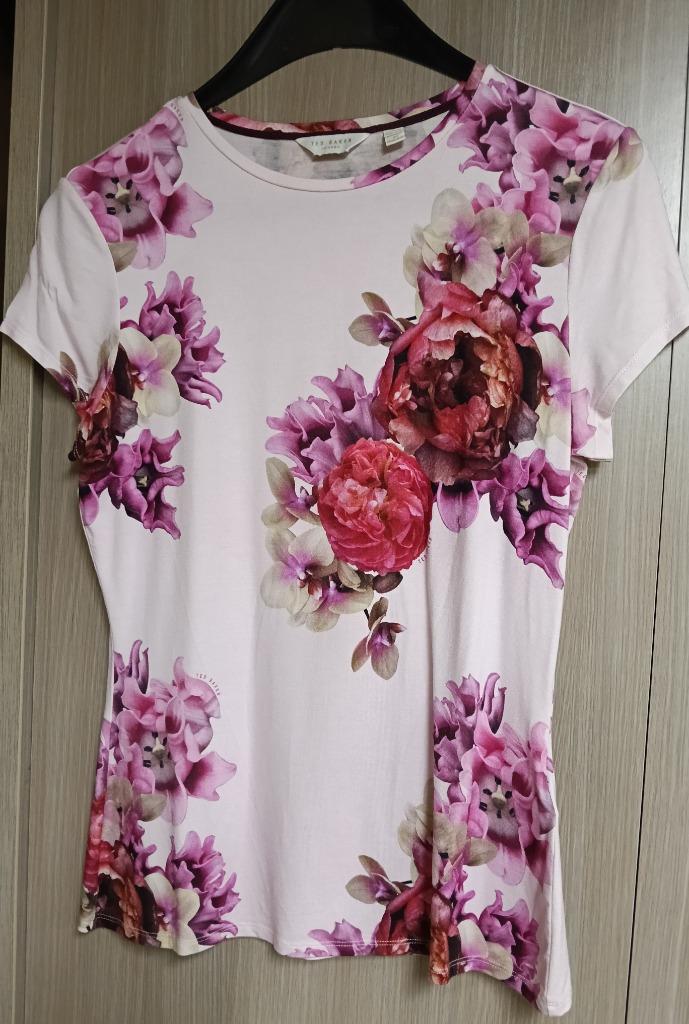 Ted Baker blouse. Als nieuw., Kleding | Dames, Maat 38/40 (M), Ophalen of Verzenden, Zo goed als nieuw, Korte mouw