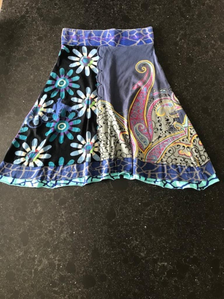 desigual rokken, Kleding | Dames, Rokken, Overige kleuren, Ophalen of Verzenden, Zo goed als nieuw, Desigual