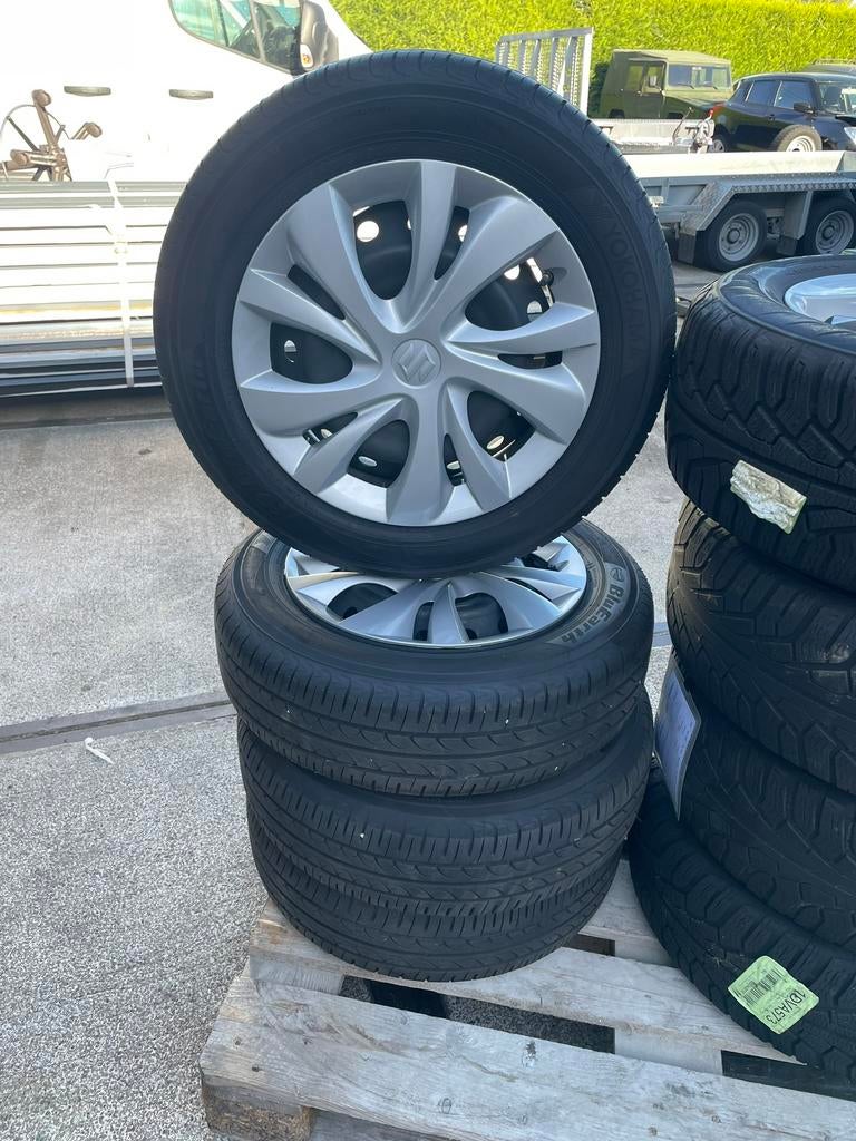 Suzuki Swift Zomerwielen 175/65 R15 84H, Autos : Divers, Autos divers Autre, Enlèvement