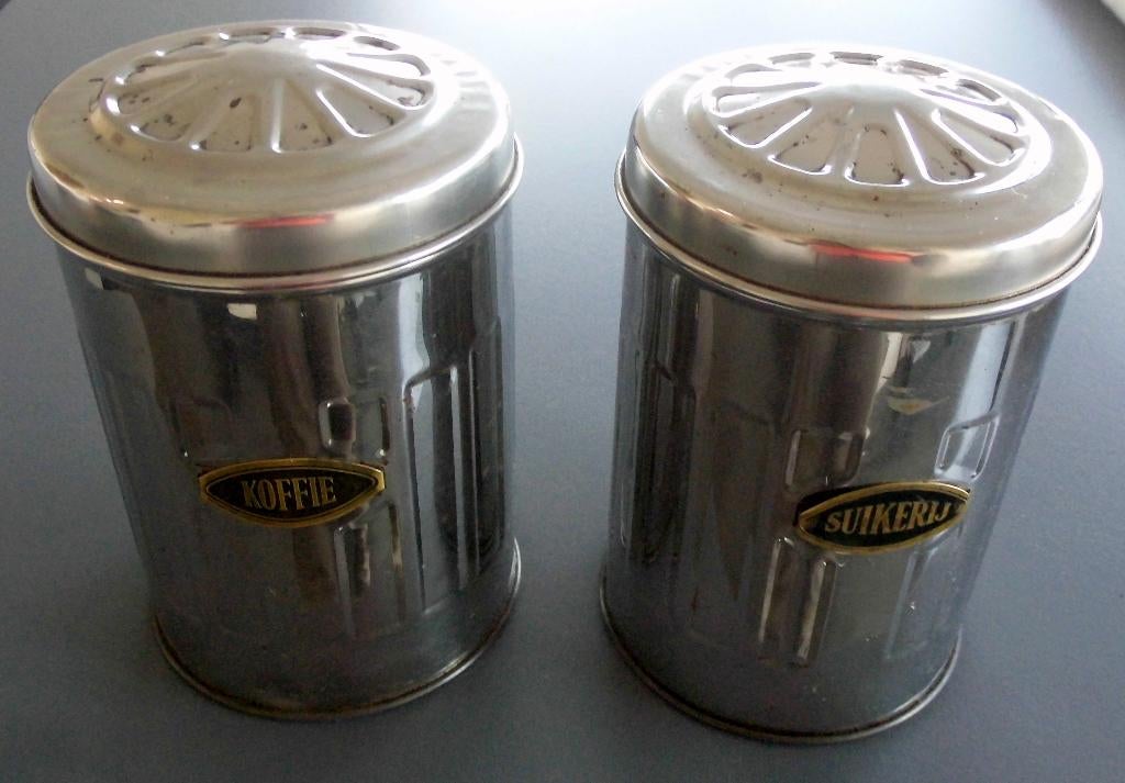 2 oude metalen doosjes KOFFIE & SUIKERIJ 17 X 11cm, Ophalen of Verzenden, Gebruikt, Koffie