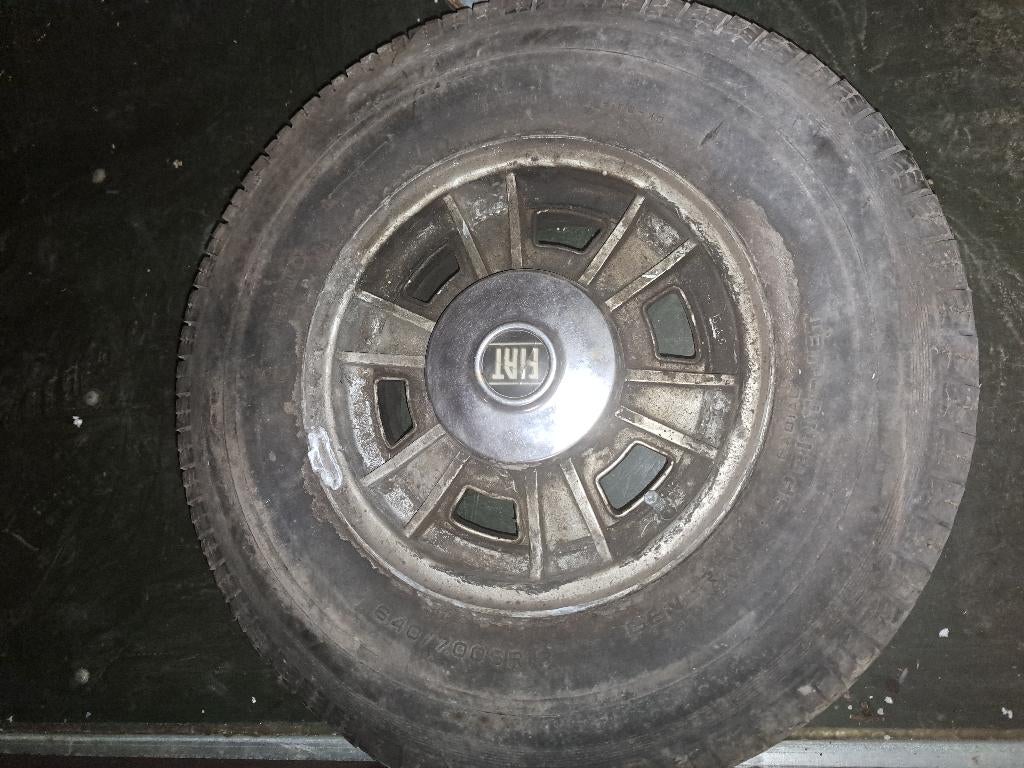 Oldtimer fiat opruiming, foto 6