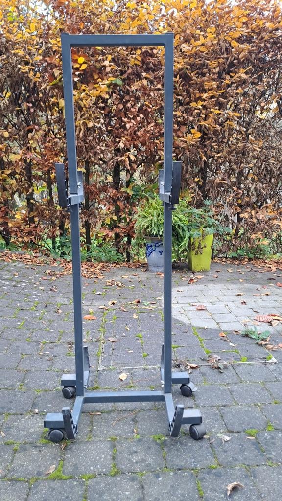 Support pour 4 roues, Enlèvement, Utilisé, Pièces universelles