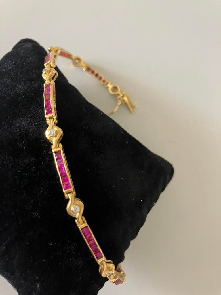 GOUDEN Armband 18K, robijn + zirkonium., Ophalen