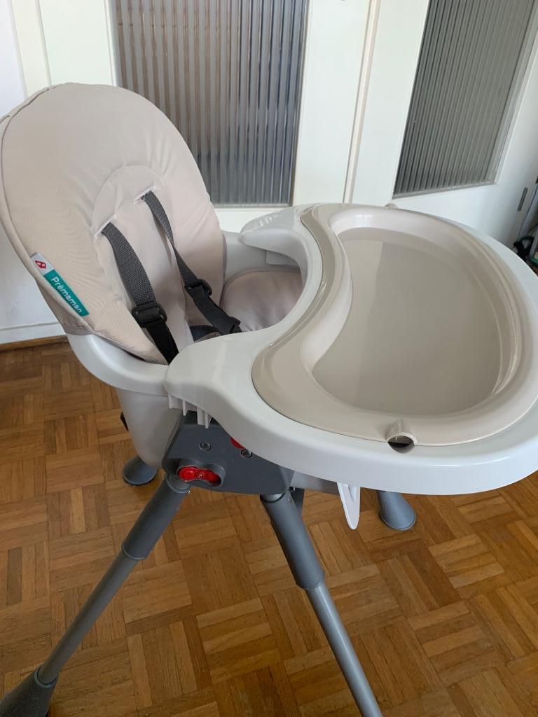 Chaise pour enfants Premaman haute et bas confortable, Enfants & Bébés, Chaises pour enfants, Comme neuf, Chaise de table, Plateau amovible