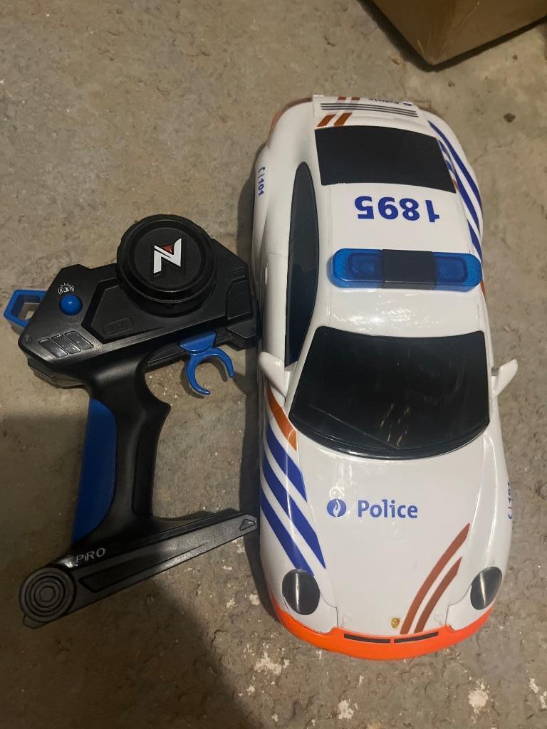 Voiture télécommandée, Enlèvement, Utilisé, Télécommande
