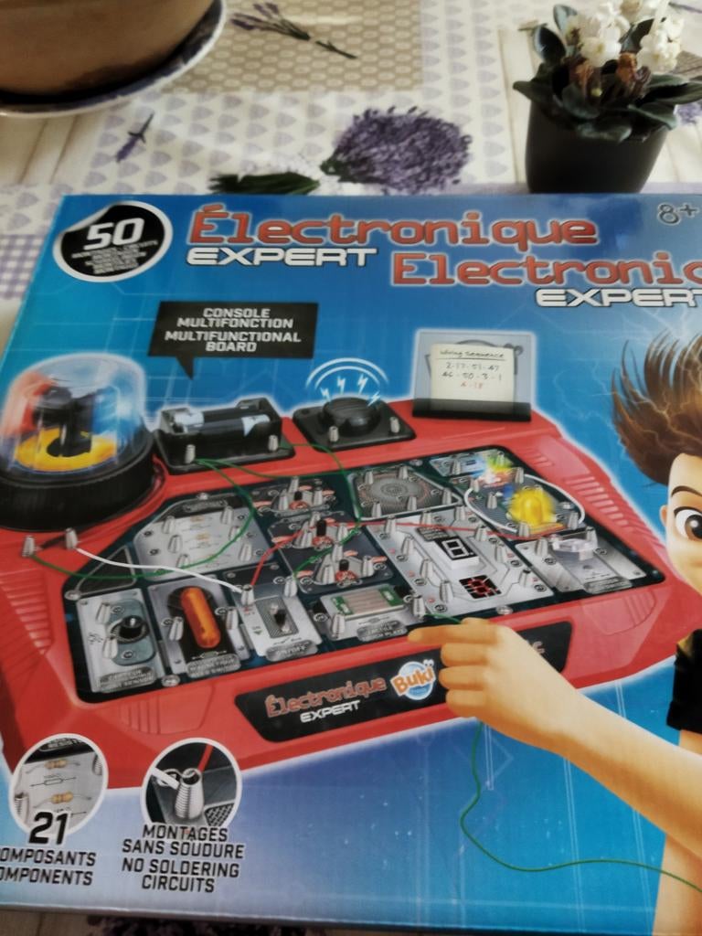 Jeu électronique expert, Comme neuf