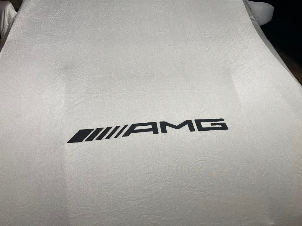 Housse Mercedes AMG pour Mercedes CLA, Enlèvement, Comme neuf