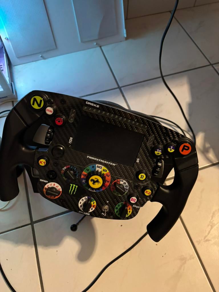 Volant Sf1000 avec pedalier, Enlèvement, Comme neuf