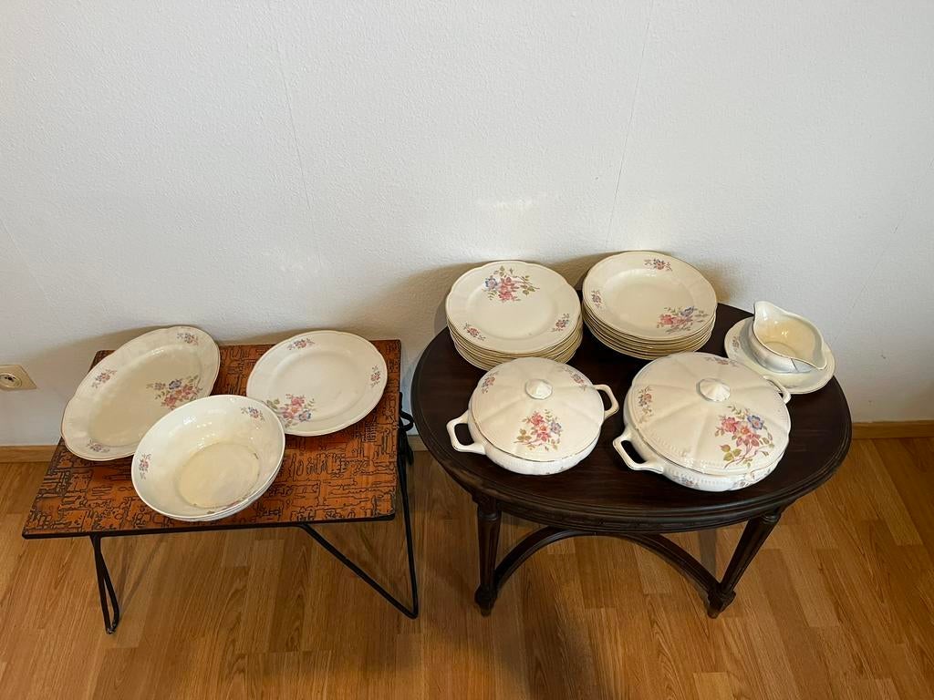 Servies Porcelaine de Baudour, Enlèvement