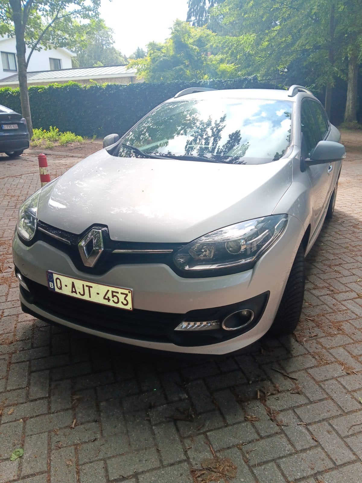 Très belle Renault Megane 2016 Carpass à essence., Autos, Renault, Particulier, Essence, Enlèvement