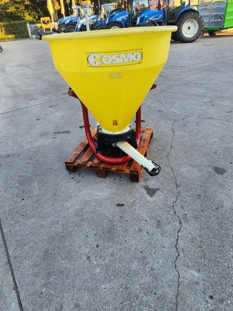 MESTSTOFSTROOIER COSMO 400 L, Articles professionnels, Agriculture | Outils, Enlèvement, Protection des cultures et Fertilisation