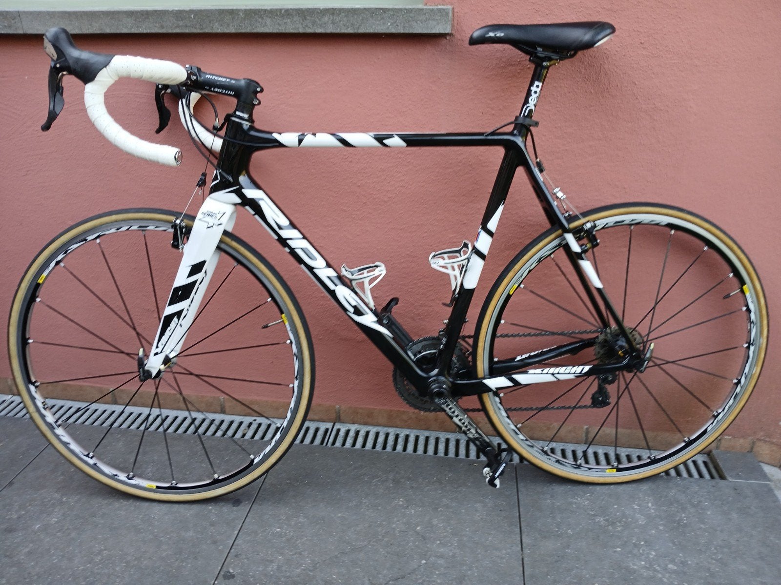 Ridley cross  x nicht56, Enlèvement, Carbone