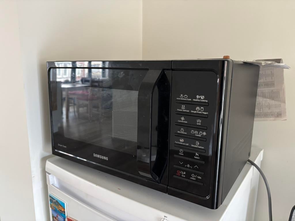Microwave-Oven 900W 28 l SAMSUNG MC28H5015AK, Ophalen, Zo goed als nieuw, Grill, Microgolfoven