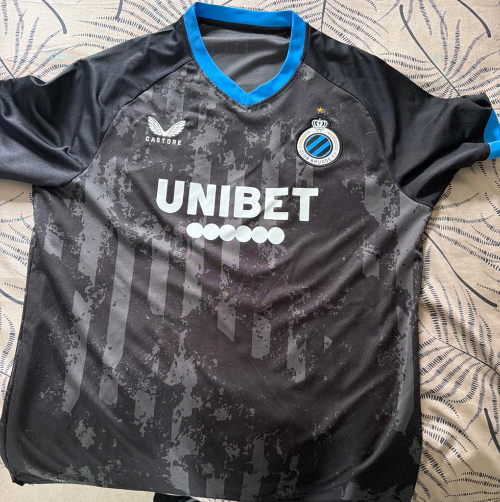 Voetbal tshirt tekoop, Sport en Fitness, Voetbal, Maat XL, Ophalen, Zo goed als nieuw