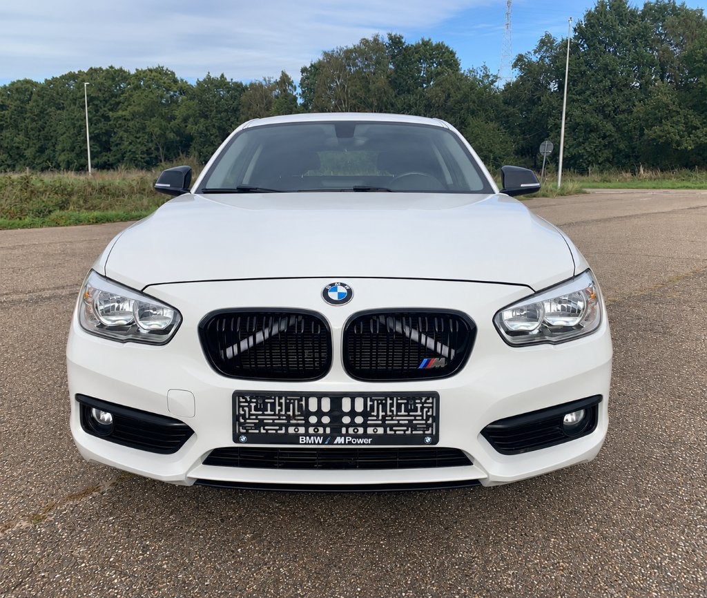 BMW 116i  1ste eige 2017  60.000 km  gekeurd, Auto's, Dealer onderhouden, Euro 6, Wit, Handgeschakeld