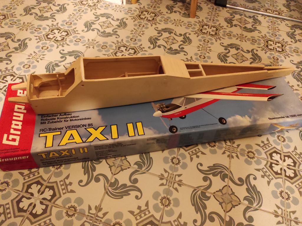 Graupner Taxi II kit (gedeeltelijk gebouwd), Hobby en Vrije tijd, Modelbouw | Radiografisch | Vliegtuigen, Ophalen