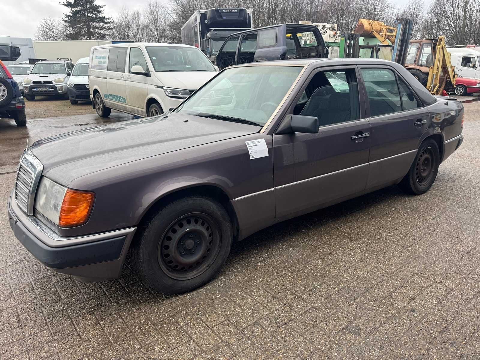 1993 - Mercedes - 250D - W124 - Voiture, Autos, Mercedes-Benz, Achat, Série 200, Entreprise, Autre carrosserie