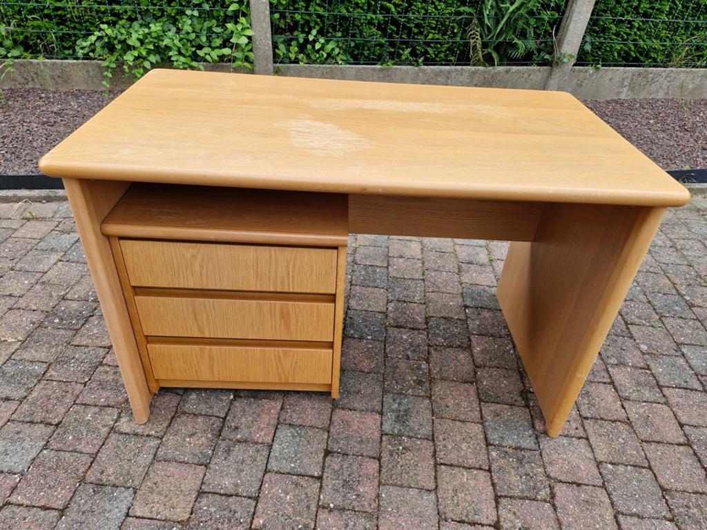Bureau met ladenkastje, Huis en Inrichting, Bureaus, Ophalen