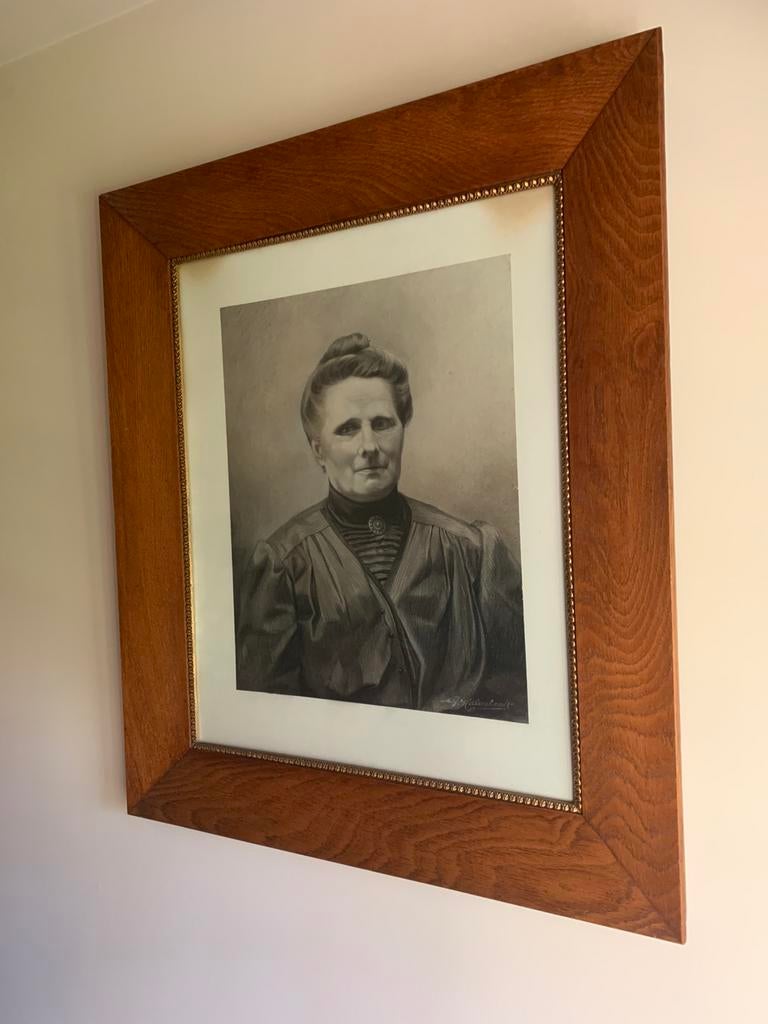 antiek portret in prachtige antieke lijst, Enlèvement