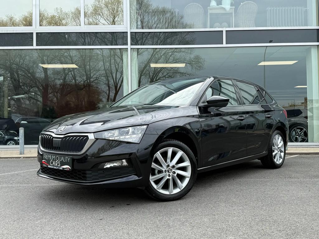 Skoda Scala CARPLAY / SIÈGES CHAUFFANTS / CAMÉRA / RÉGULA, Autos, Skoda, Entreprise, Achat, Scala, ABS, Phares directionnels, Airbags