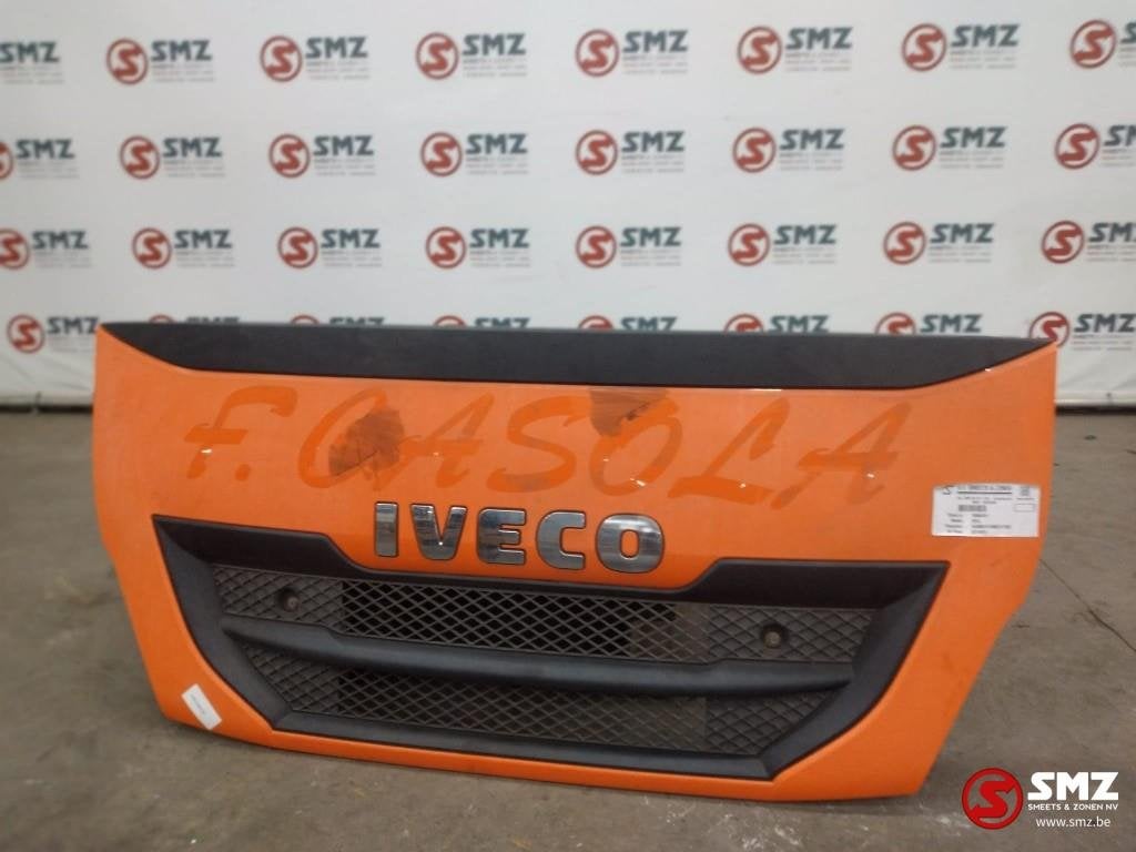 Occ voorpaneel grille Iveco, Gebruikt, Iveco, Carrosserie en Plaatwerk