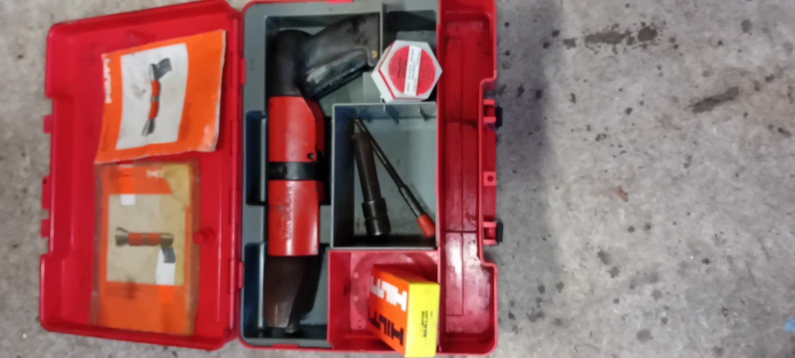 Hilti DX 600 N, Ophalen, Gebruikt, Gereedschapsset, Hilti