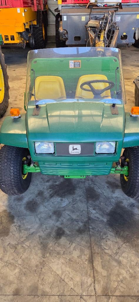 John Deere Gator 4 x 2, Articles professionnels, Machines & Construction | Jardin, Parc & Sylviculture, Véhicule ou Remorque, Enlèvement ou Envoi