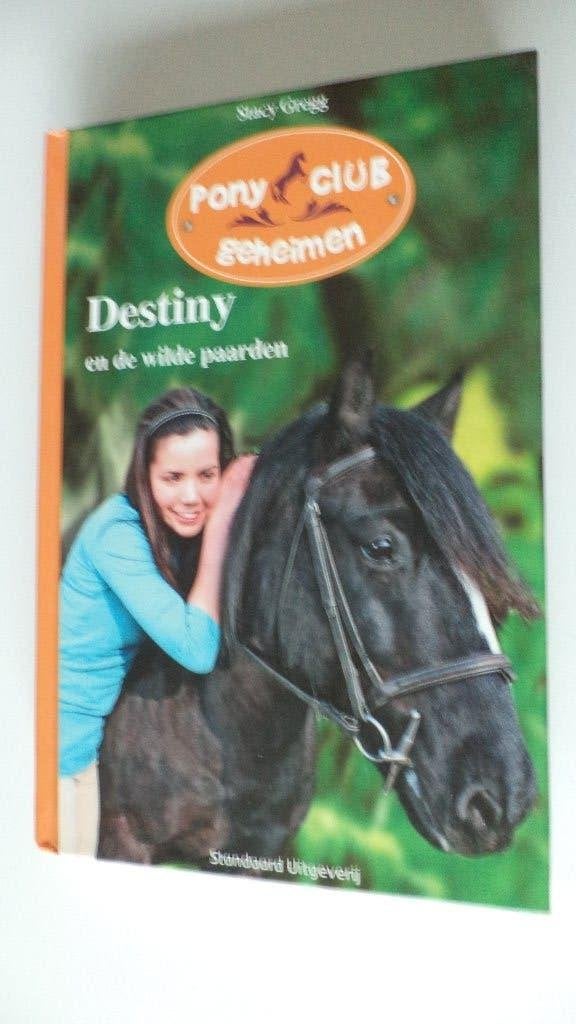 pony club geheimen, Livres, Livres pour enfants | Jeunesse | 10 à 12 ans, Stacy gregg, Fiction, Enlèvement, Utilisé