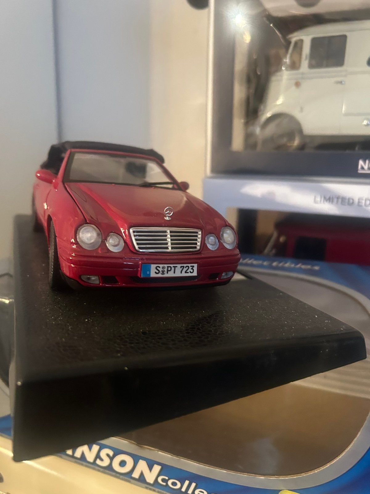 Mercedes ClK cabriolet  nieuw, Hobby en Vrije tijd, Ophalen of Verzenden, Zo goed als nieuw