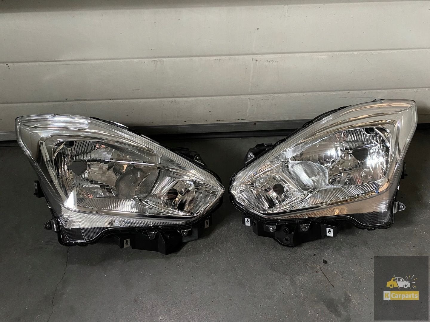 Suzuki Swift MK8 set lampen, Gebruikt, Info@suzuki.co.jp, Takatsuka-cho, Chuo-ku 300
432-8611  Hamamatsu, Suzuki Motor Corporation