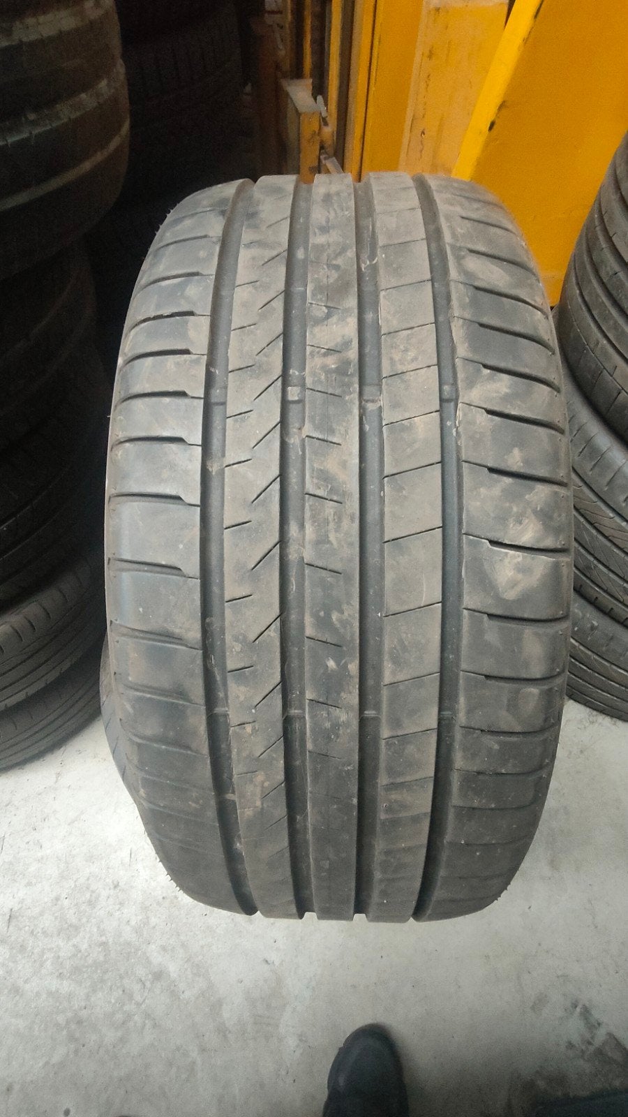 285/40r21 Goodyear 80€ per stuk met montage en balanceren, Auto-onderdelen, Ophalen