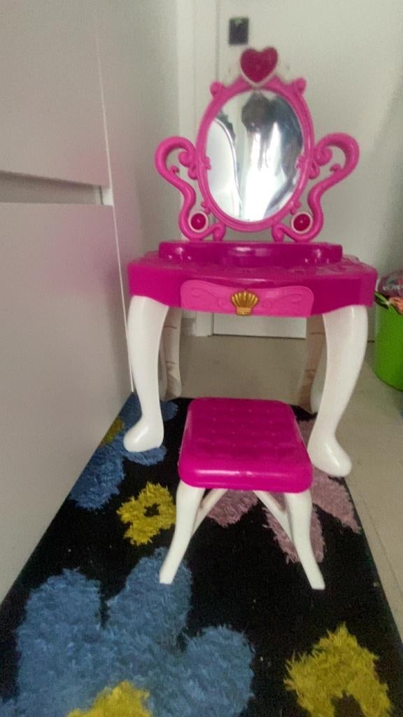 Make-up tafeltje voor kinderen, Ophalen of Verzenden, Gebruikt, Jongen of Meisje