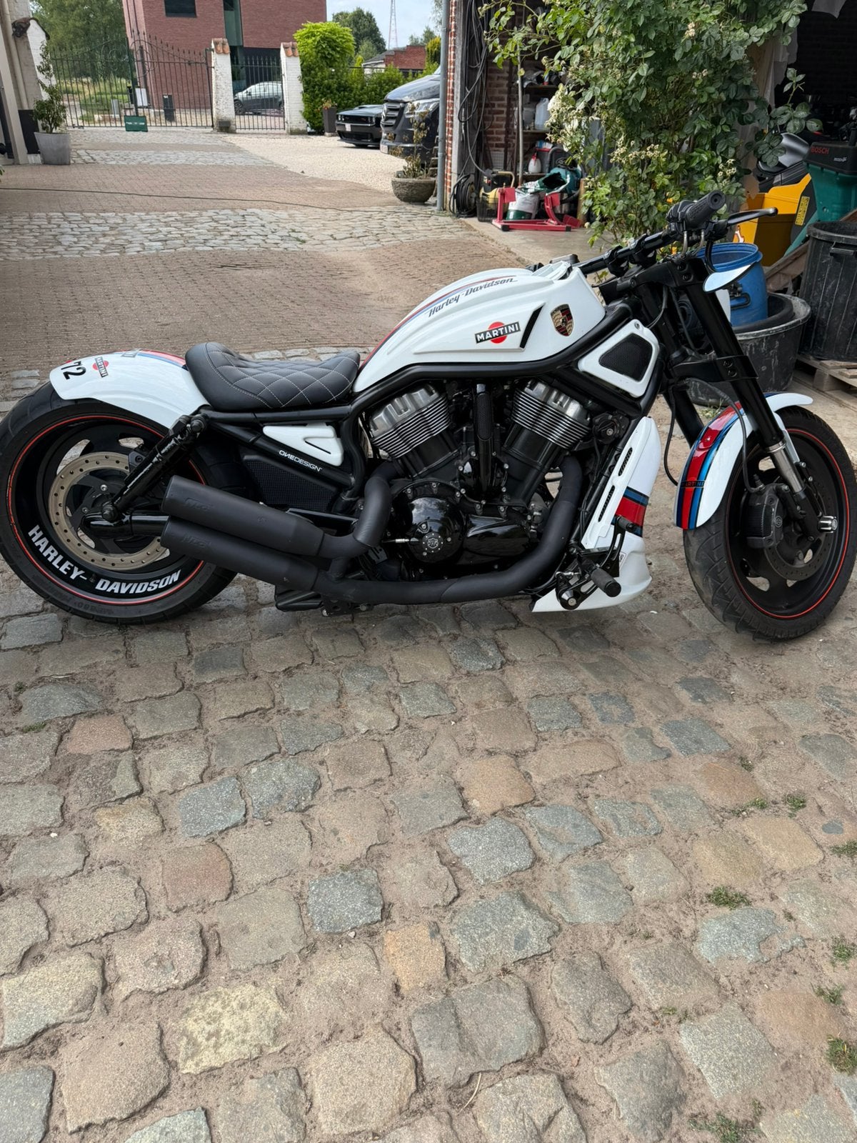 Custom VROD martini paint cw, Motoren, Bedrijf