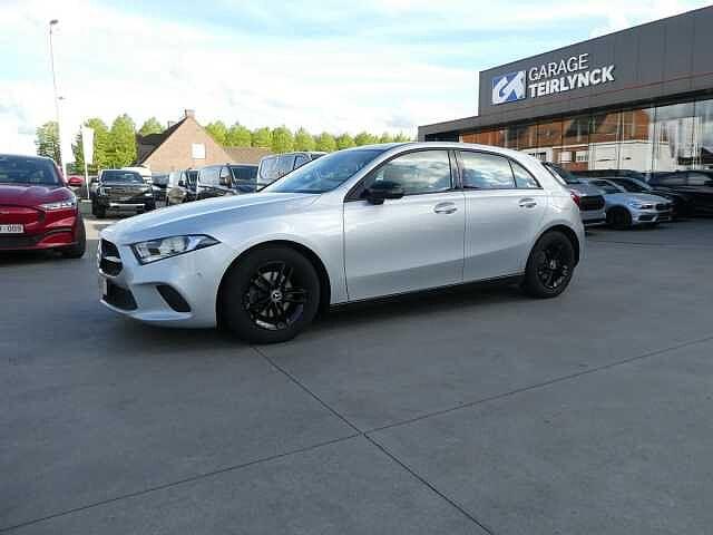 Mercedes-Benz A180 1.3 i 136pk Automaat Sport Business, Auto's, Mercedes-Benz, Automaat, Euro 6, Parkeersensor, Bedrijf