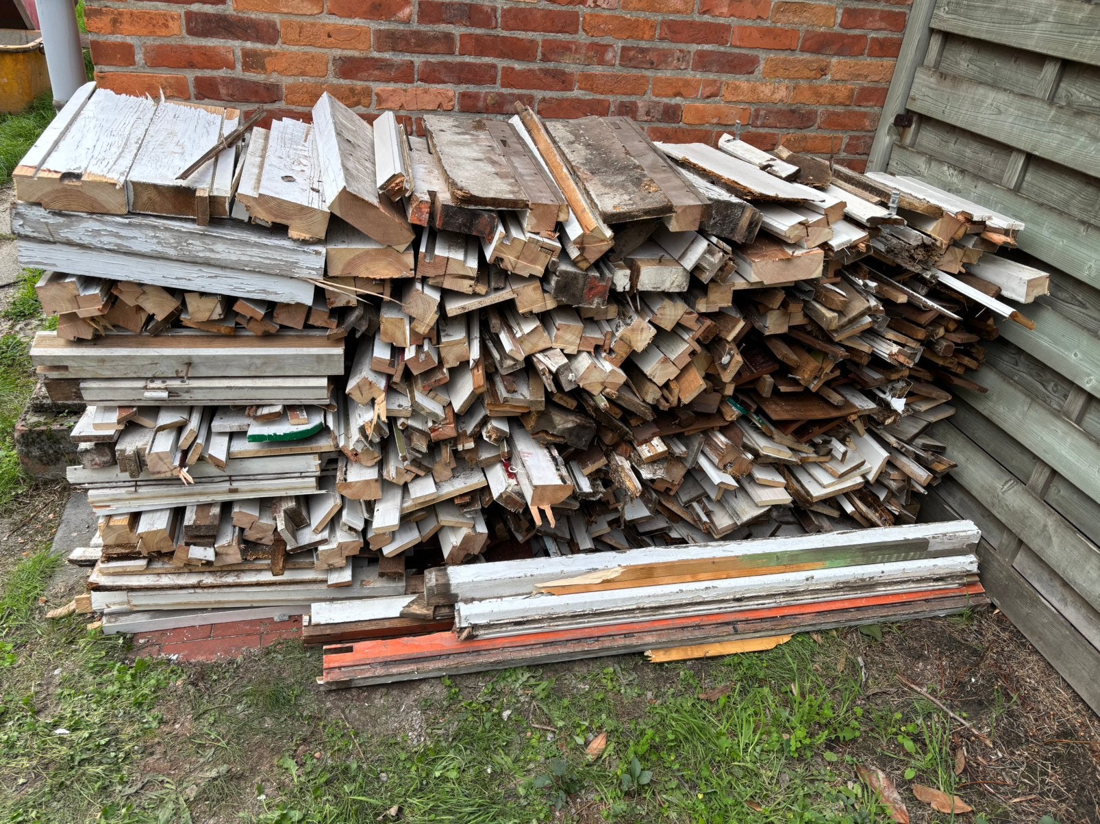 GRATIS BRANDHOUT, Minder dan 3 m³, Ophalen, Overige houtsoorten, Blokken
