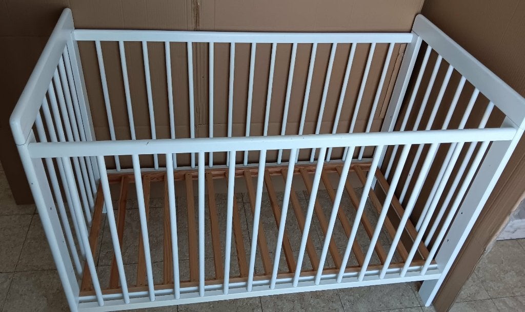 Babybed 120/60 zonder matras, Ophalen, Gebruikt, Ledikant