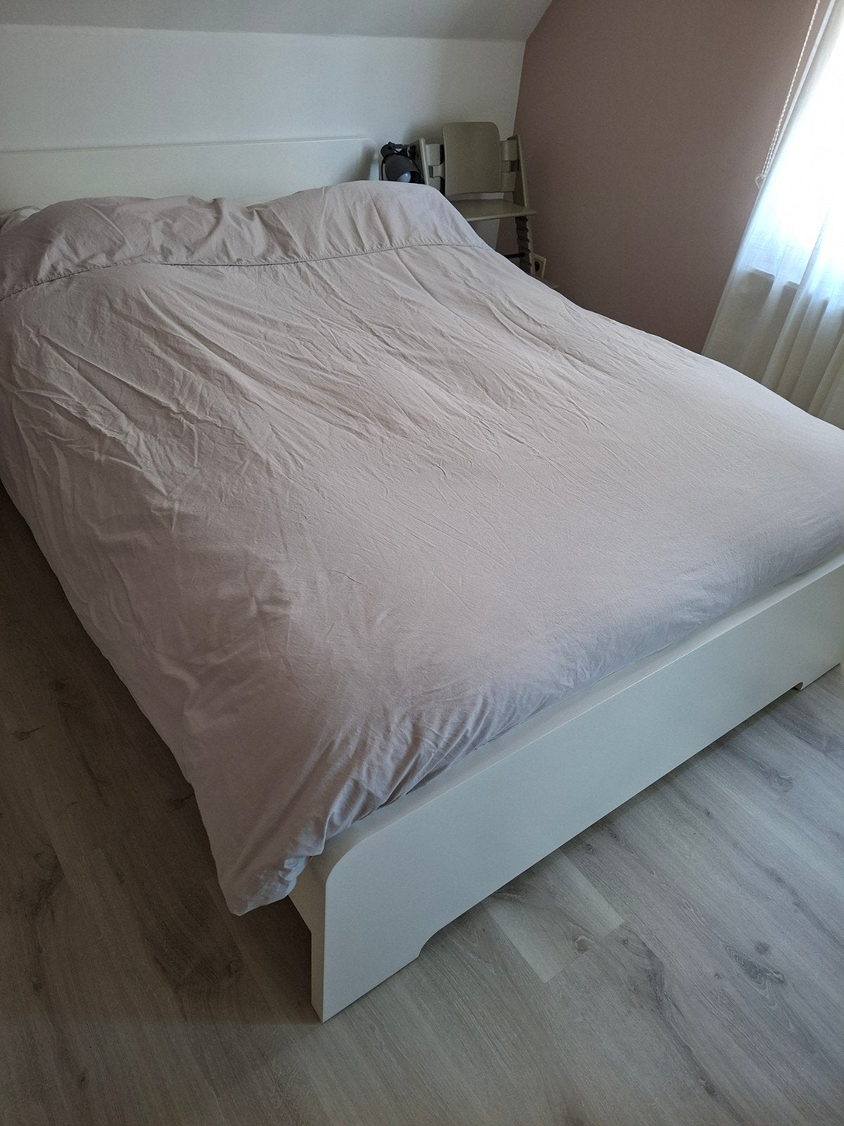 2 persoonsbed 1.40m wit met lattenbodem en matras, Huis en Inrichting, Slaapkamer | Bedden, Gebruikt, Wit, Tweepersoons, 140 cm