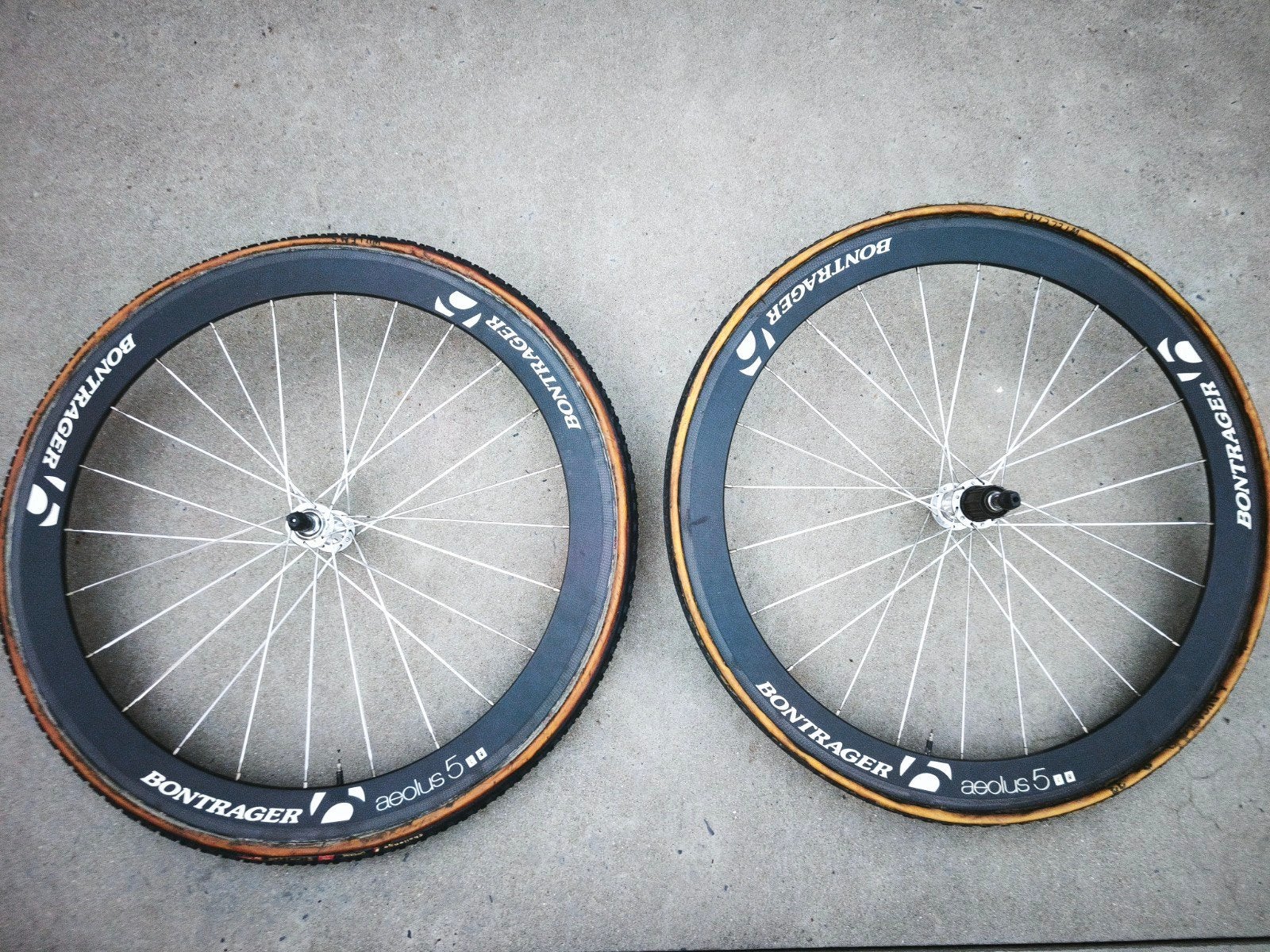 Bontrager Aeolus 5 velgrem tubes, Fietsen en Brommers, Ophalen