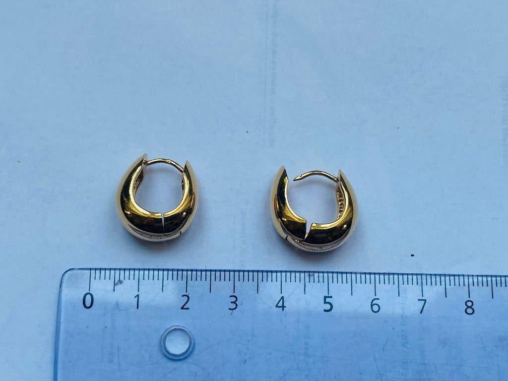 Gouden oorbellen met druppel, Handtassen en Accessoires, Oorbellen, Overige materialen, Ophalen of Verzenden, Goud, Hangers
