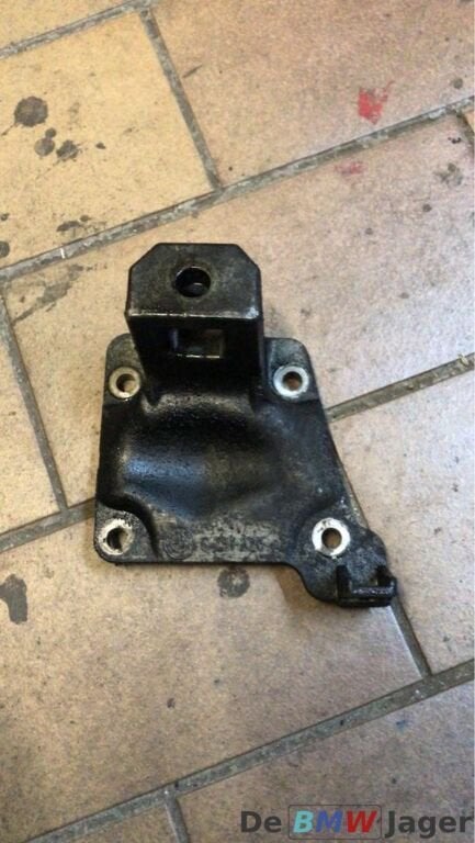 motorsteun rechts BMW E39 525D 530D 22116751226, Enlèvement ou Envoi, Utilisé, BMW, BMW