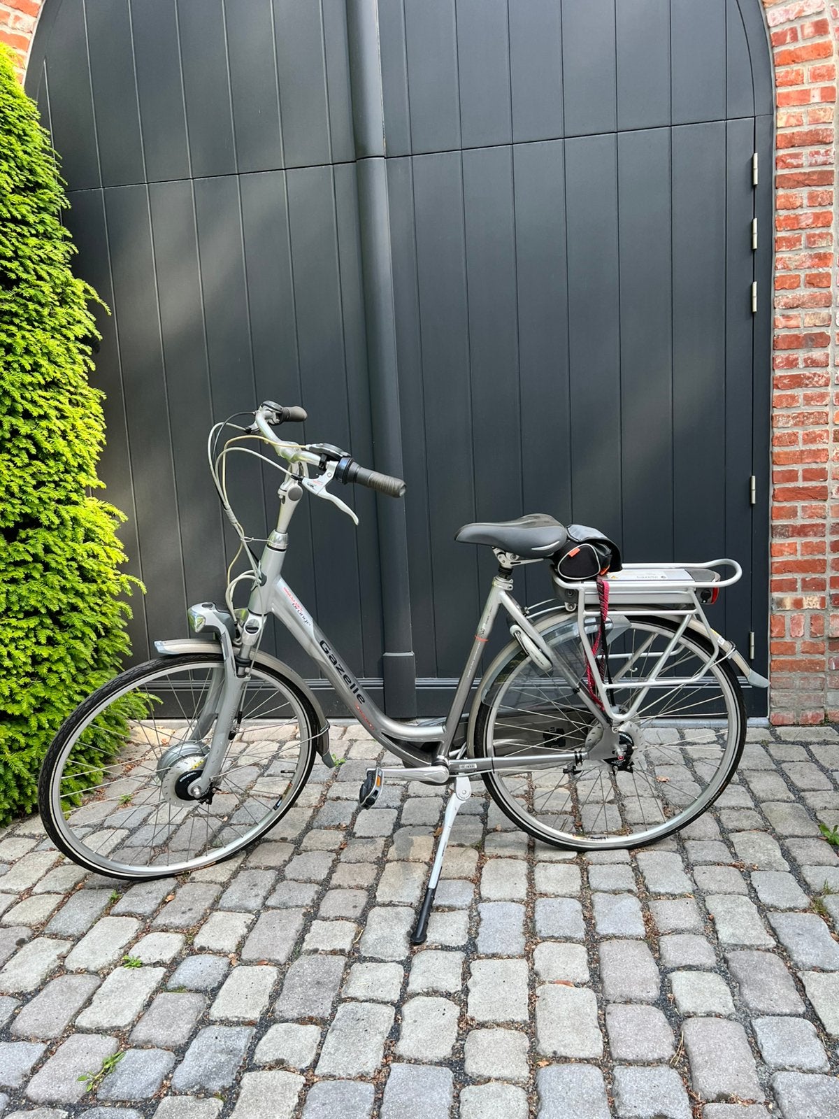 Gazelle damesfiets in goed werkende staat, Fietsen en Brommers, Elektrische fietsen, Ophalen, Zo goed als nieuw, 51 tot 55 cm