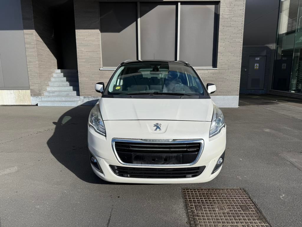 Peugeot 5008/2017/1.6diesel/euro 6b/166.000km, Euro 6, Bedrijf, Xenon verlichting, 1598 cc
