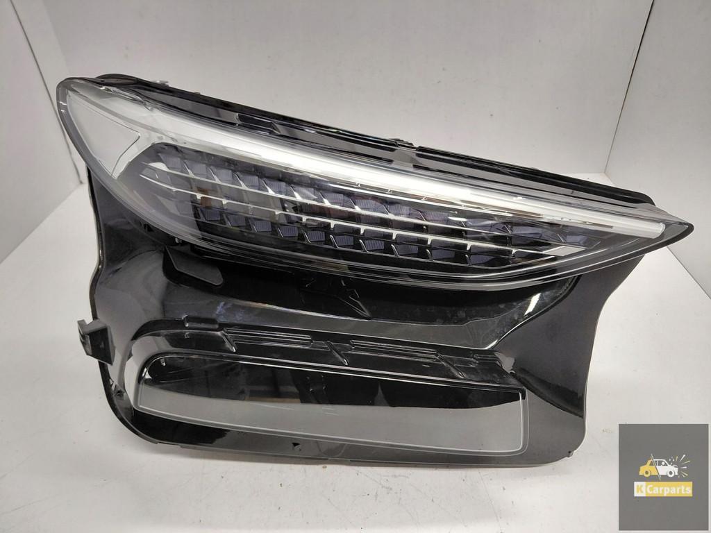 85H.941.040.R Audi Q6 85H Full Led lamp rechts, Gebruikt, AUDI AG, Auto-Union-Strasse 1
85045  Ingolstadt, DE, Audi