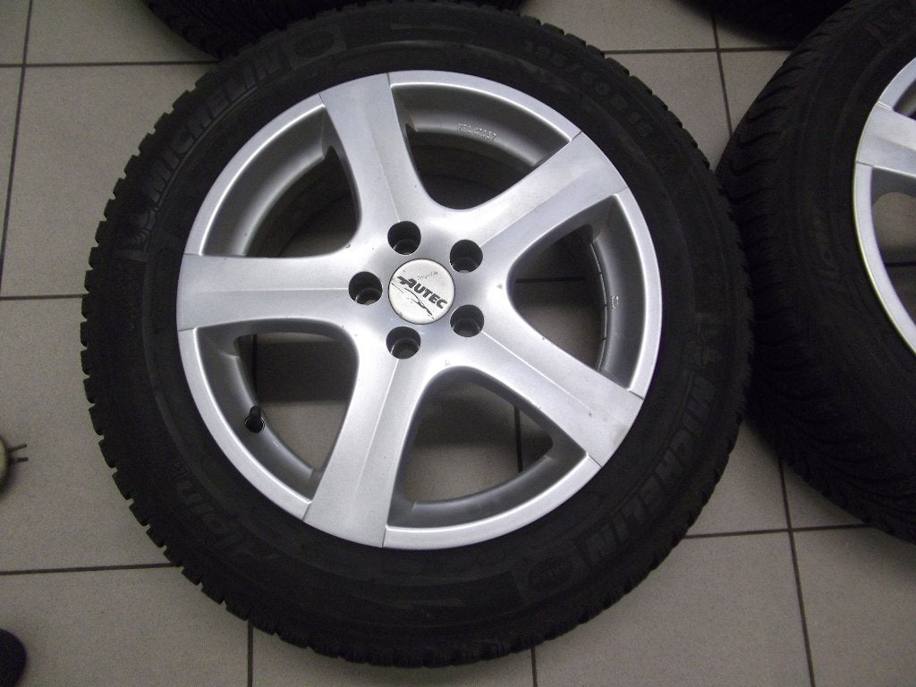 Toyota : aluminium velgen 16" met banden, Auto-onderdelen, Ophalen, Gebruikt, 16 inch, Banden en Velgen