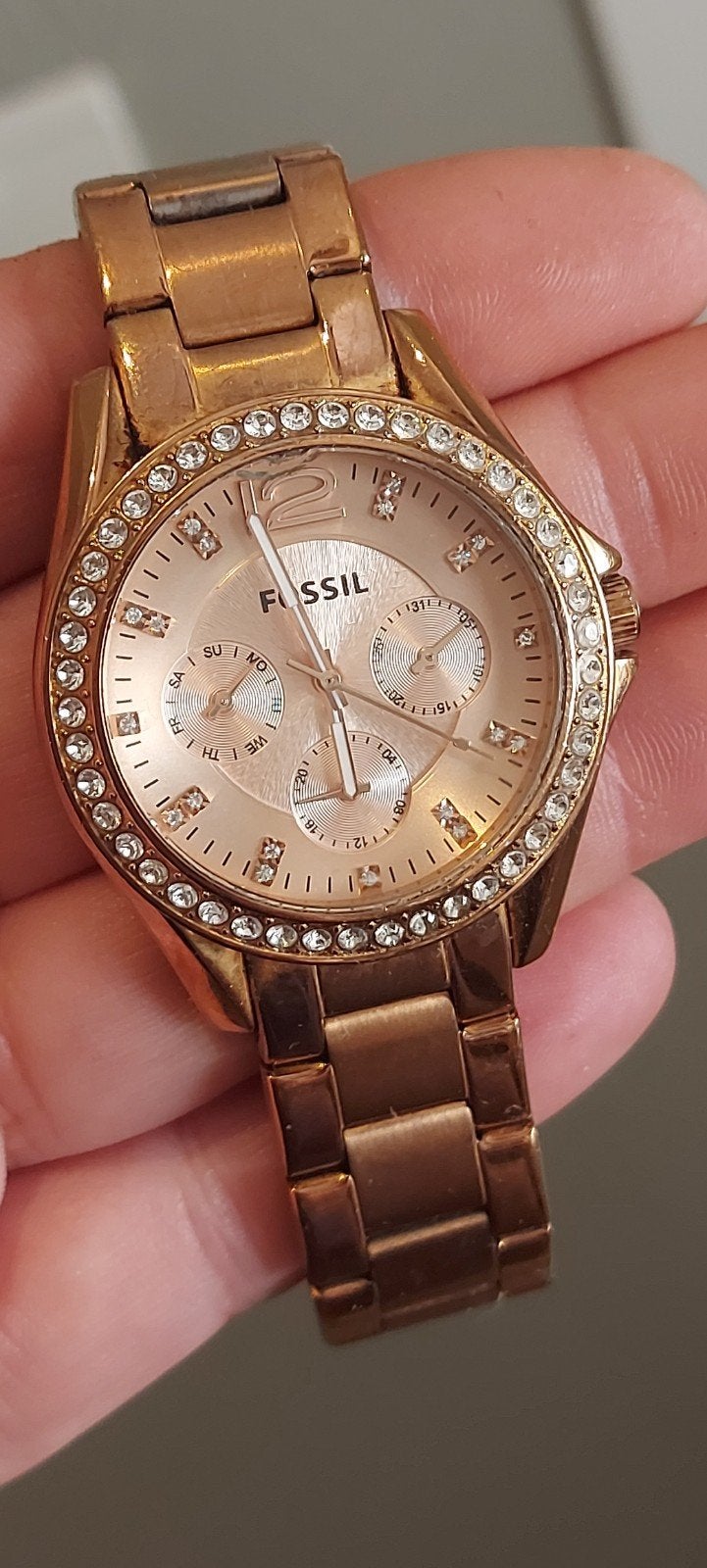 Fossil dameshorloge rosegoud met strass, Bijoux, Sacs & Beauté, Enlèvement ou Envoi, Fossil, Avec strass