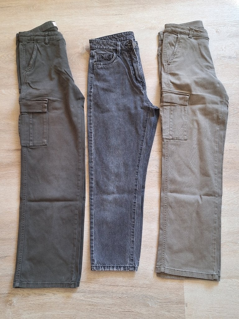 Pakket bestaande uit 3 lange broeken voor meisje maat 152, Enlèvement ou Envoi, Utilisé, Fille, Pantalon