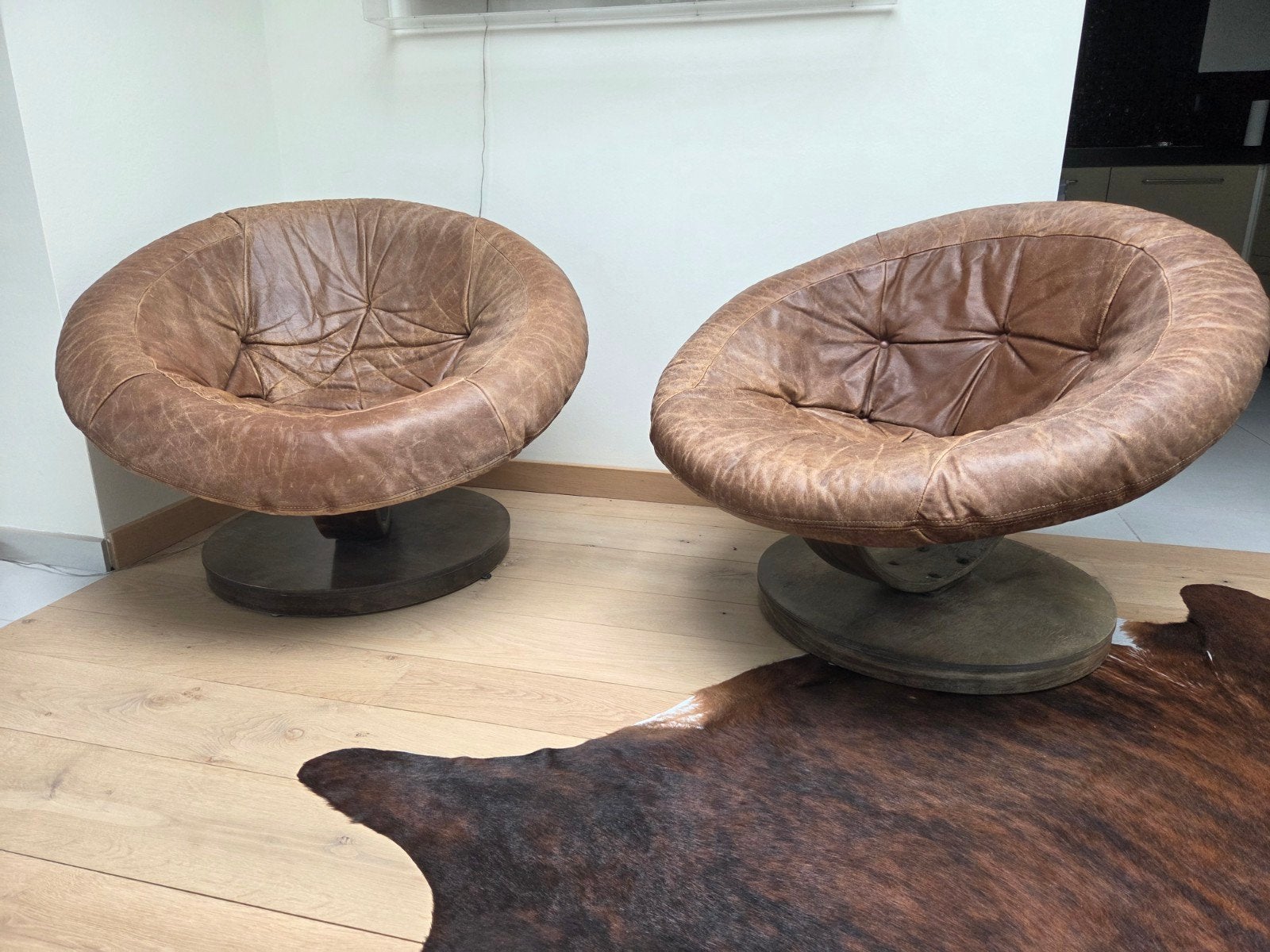 Scandinavische design balstoel (2x), Ophalen