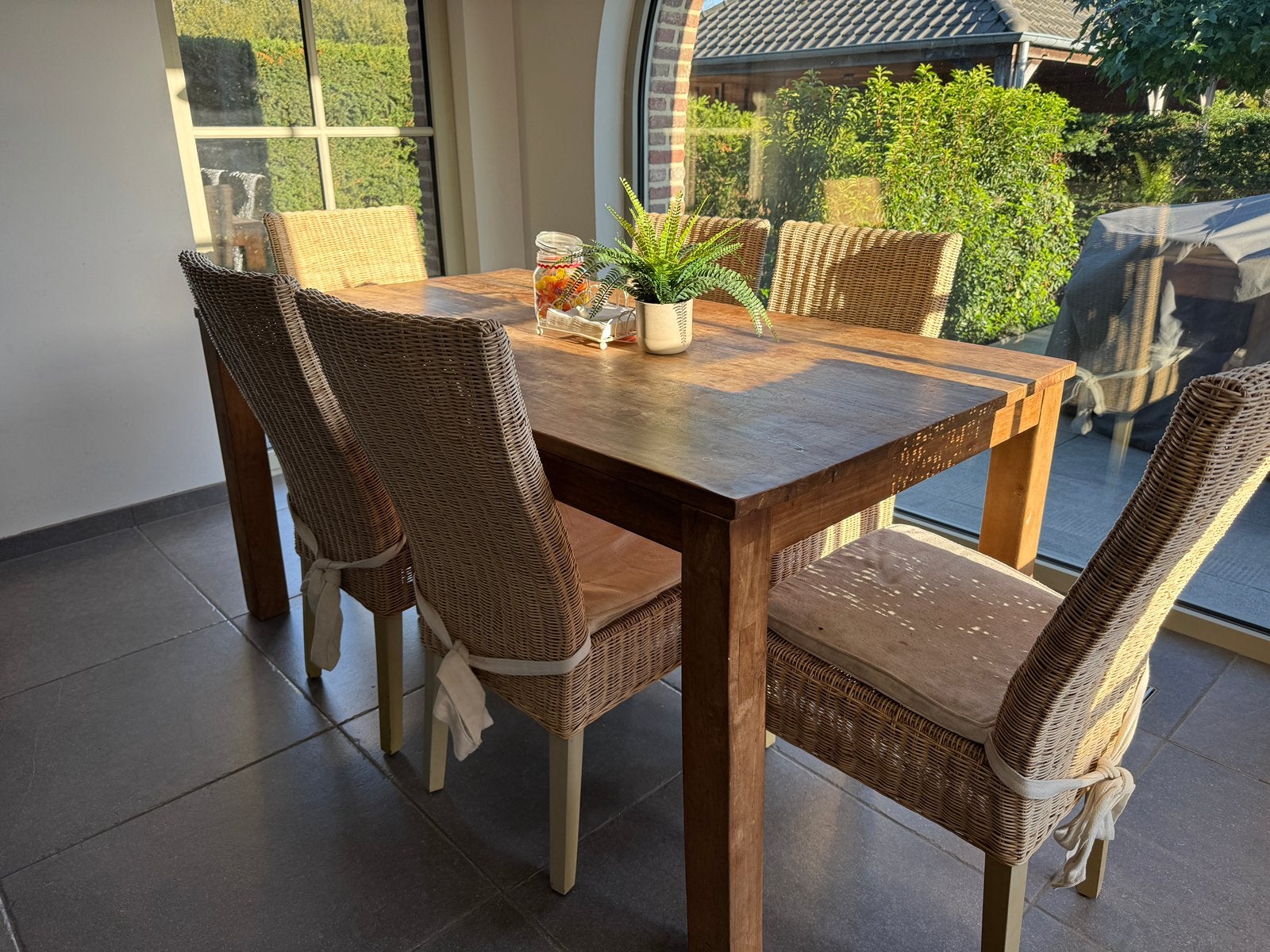 6 rotan eetkamerstoelen met zitkussens, Huis en Inrichting, Ophalen, Gebruikt, Overige kleuren, Hout