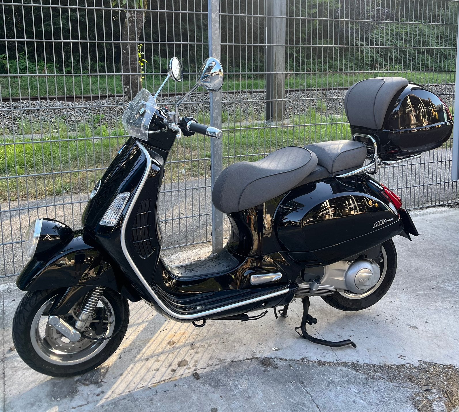 Vespa 300 Gtv, Ophalen